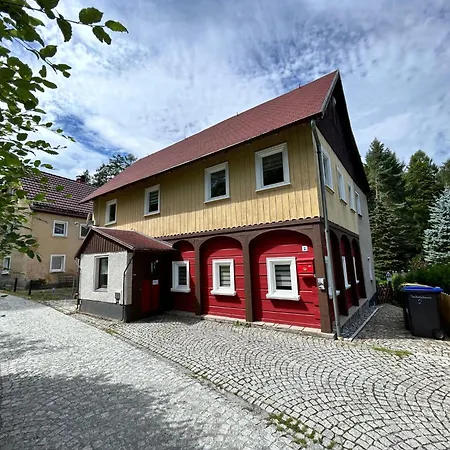 Ferienhaus Waldferienhaus Dunja Mit Sauna- Whirlpool- Direkt Am Waldrand- Kletterfelsen By Interhome *