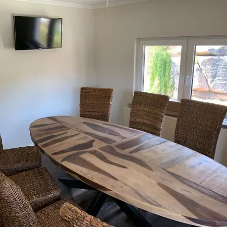 Waldferienhaus Dunja Mit Sauna- Whirlpool- Direkt Am Waldrand- Kletterfelsen By Interhome בית נופש