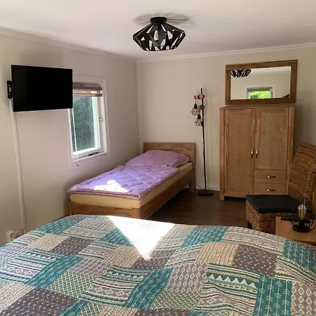 Waldferienhaus Dunja Mit Sauna- Whirlpool- Direkt Am Waldrand- Kletterfelsen By Interhome *