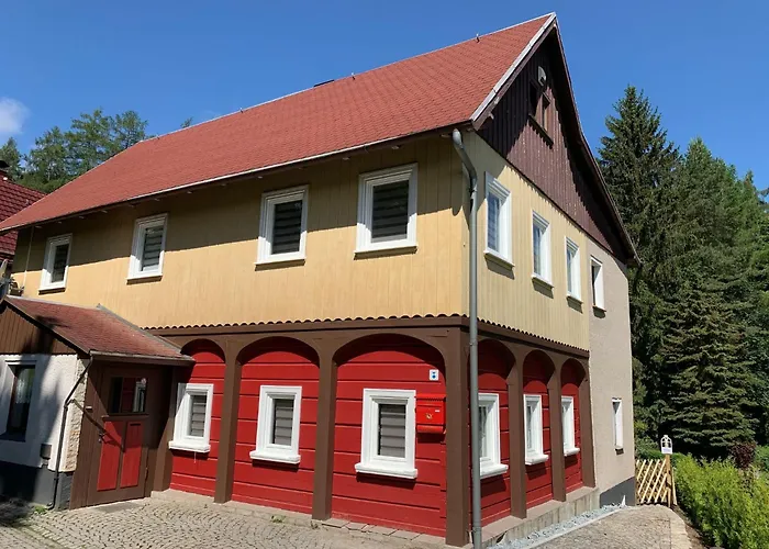 Waldferienhaus Dunja Mit Sauna- Whirlpool- Direkt Am Waldrand- Kletterfelsen By Interhome Hain (Saxony)