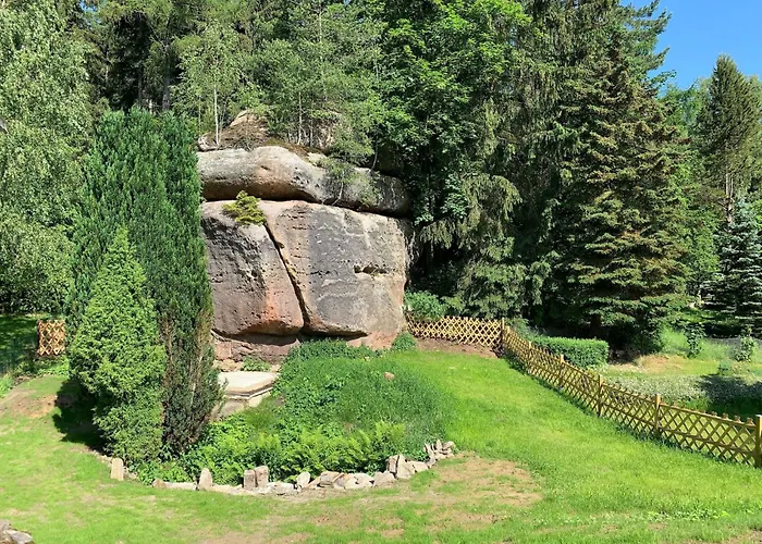 Waldferienhaus Dunja Mit Sauna- Whirlpool- Direkt Am Waldrand- Kletterfelsen By Interhome Hain (Saxony)